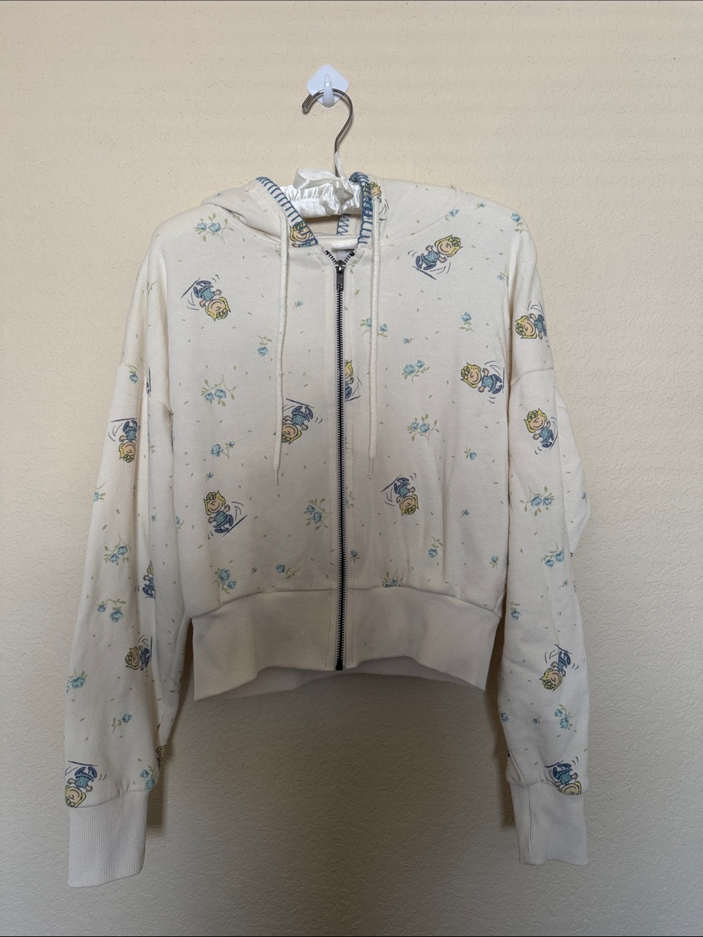 Peanuts Cream Hoodie with Sally Print